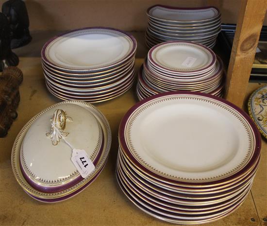 Royal Worcester vitreous part dinner service(-)